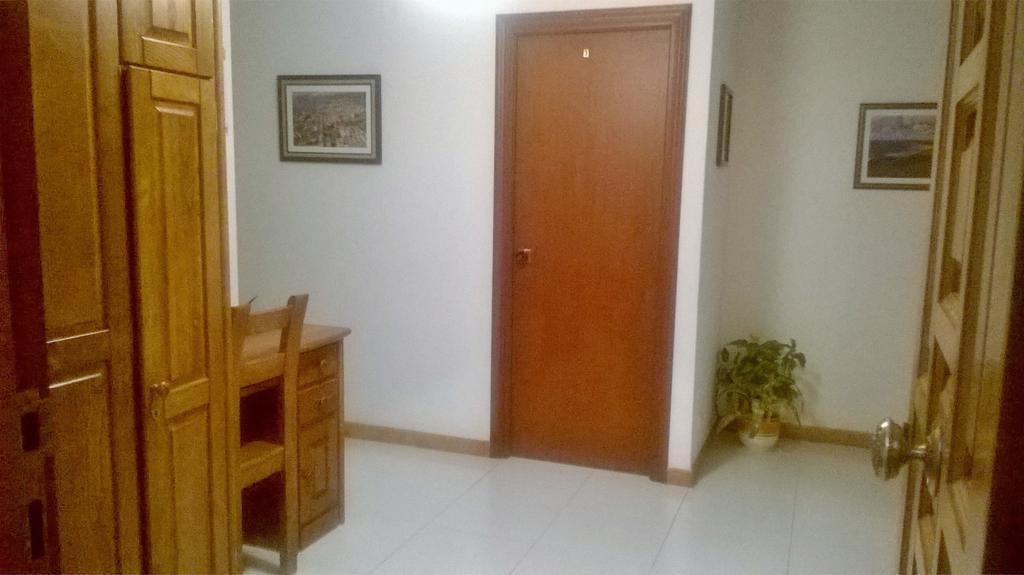 Hostal El Cairo Ferrol Exterior photo