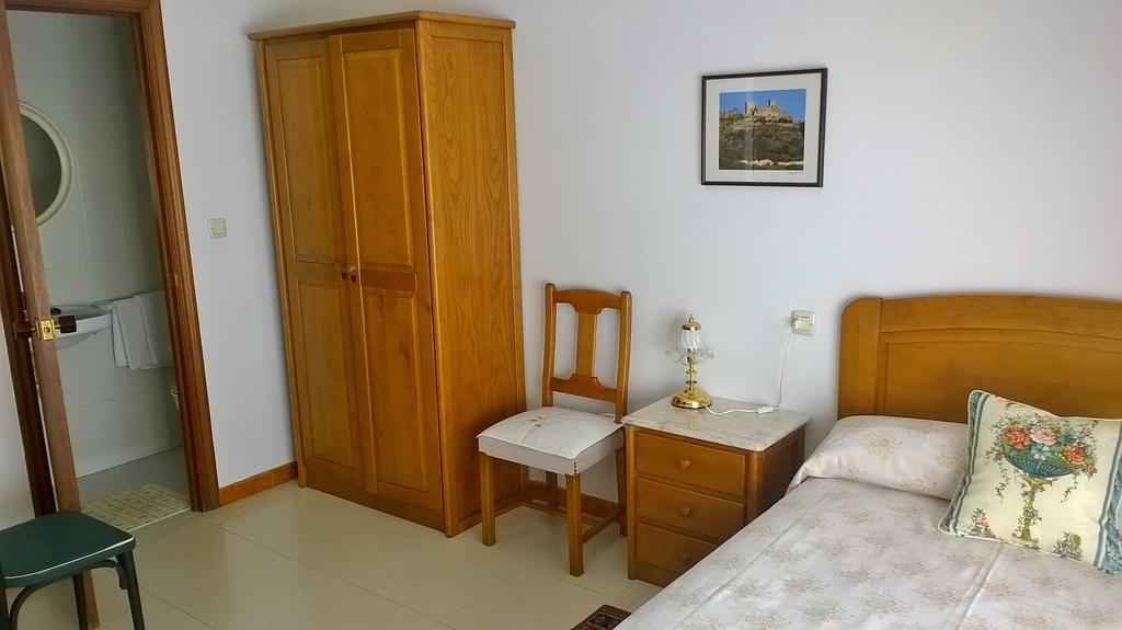 Hostal El Cairo Ferrol Exterior photo